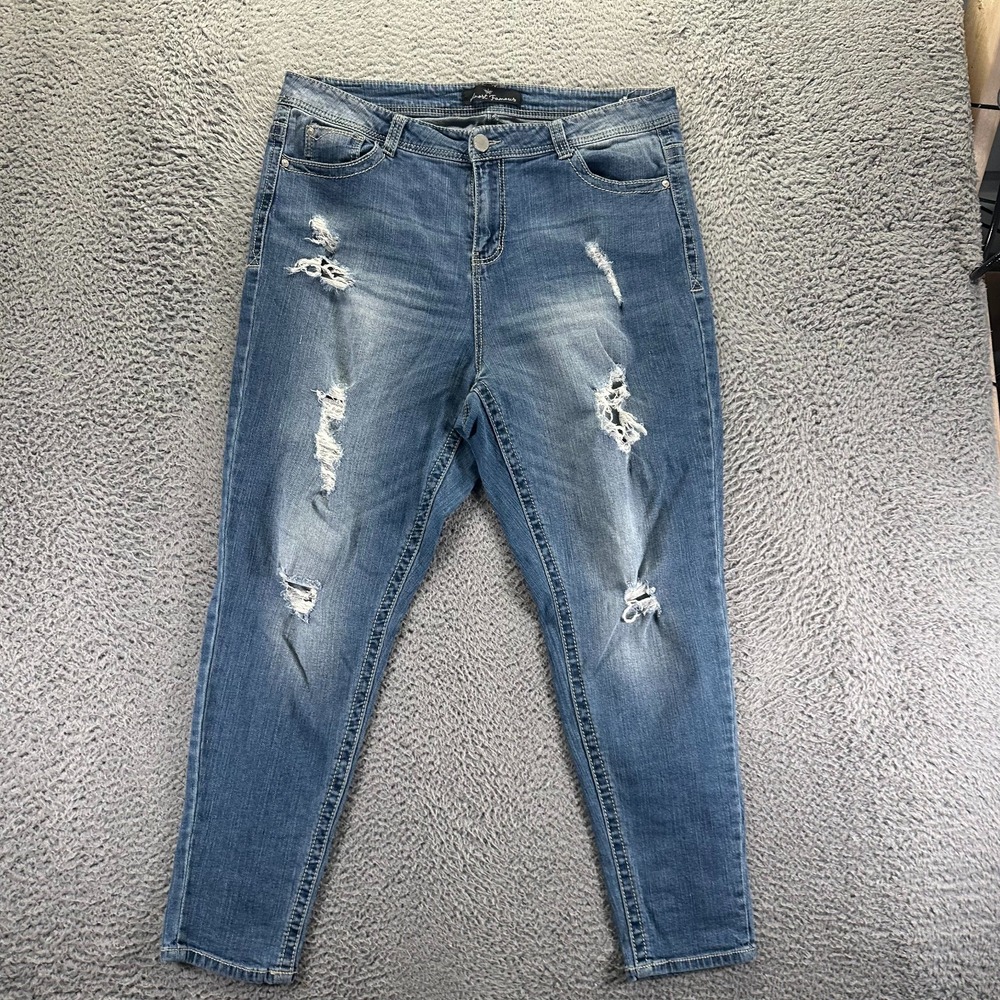 Almost Famous Jeans Womens 18 Blue Cotton Denim Tapered Faded Stretch Distressed